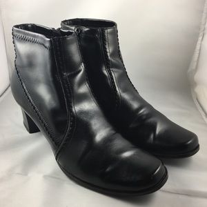 Etienne Aigner Black Ankle Boots Size 9.5